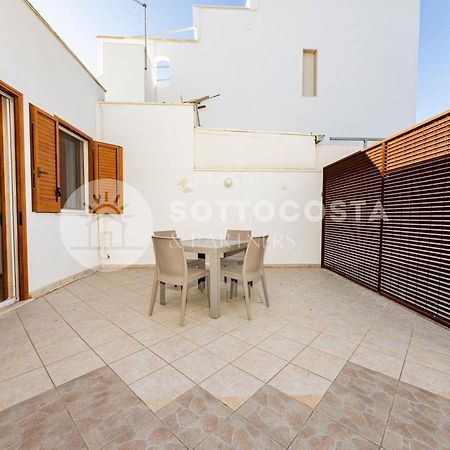 Bed and Breakfast Giorni Salentini Torre Lapillo Exterior foto